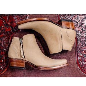 Allens Boots Liberty Shorties Booties Boots Tan Size 8.5 B